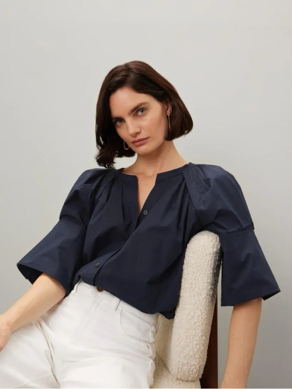 A.L.C. Top Womens Sz 0 Navy Blue Chloe Oversized Cotton Poplin Puff Sleeves Work - Picture 2 of 6